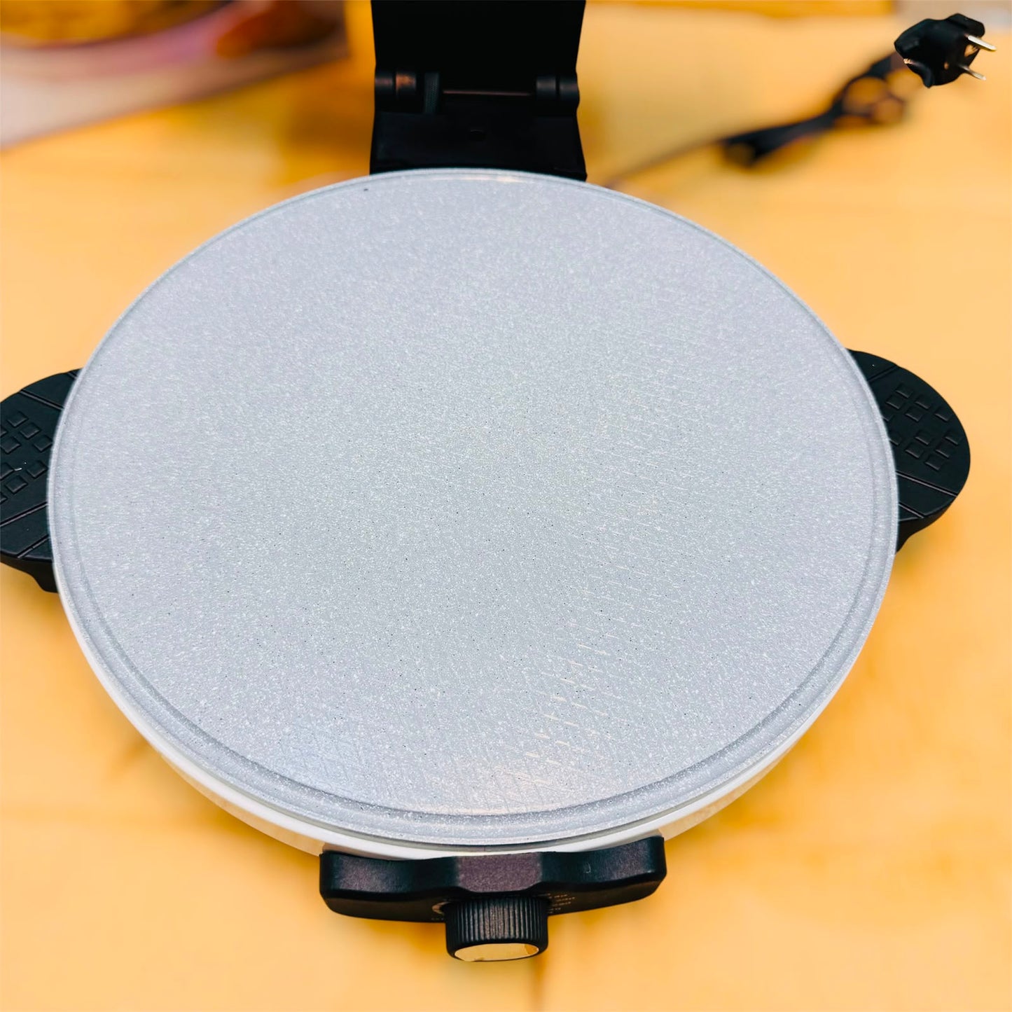 lot import 30cm pizza and roti maker