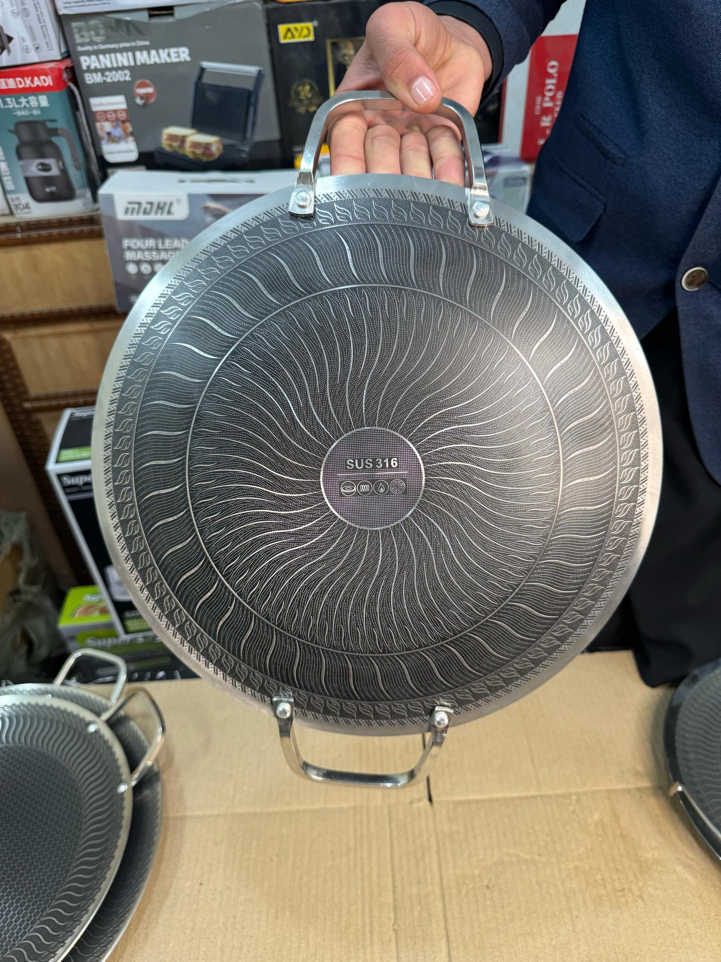 Germany lot 34cm honeycomb lesser coating tawa