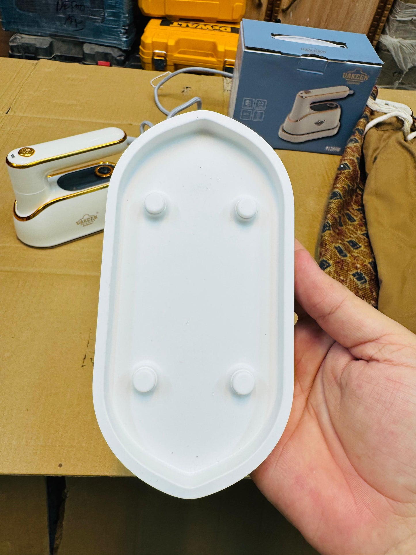 UAKEEN Germany  steam & dry iron 827