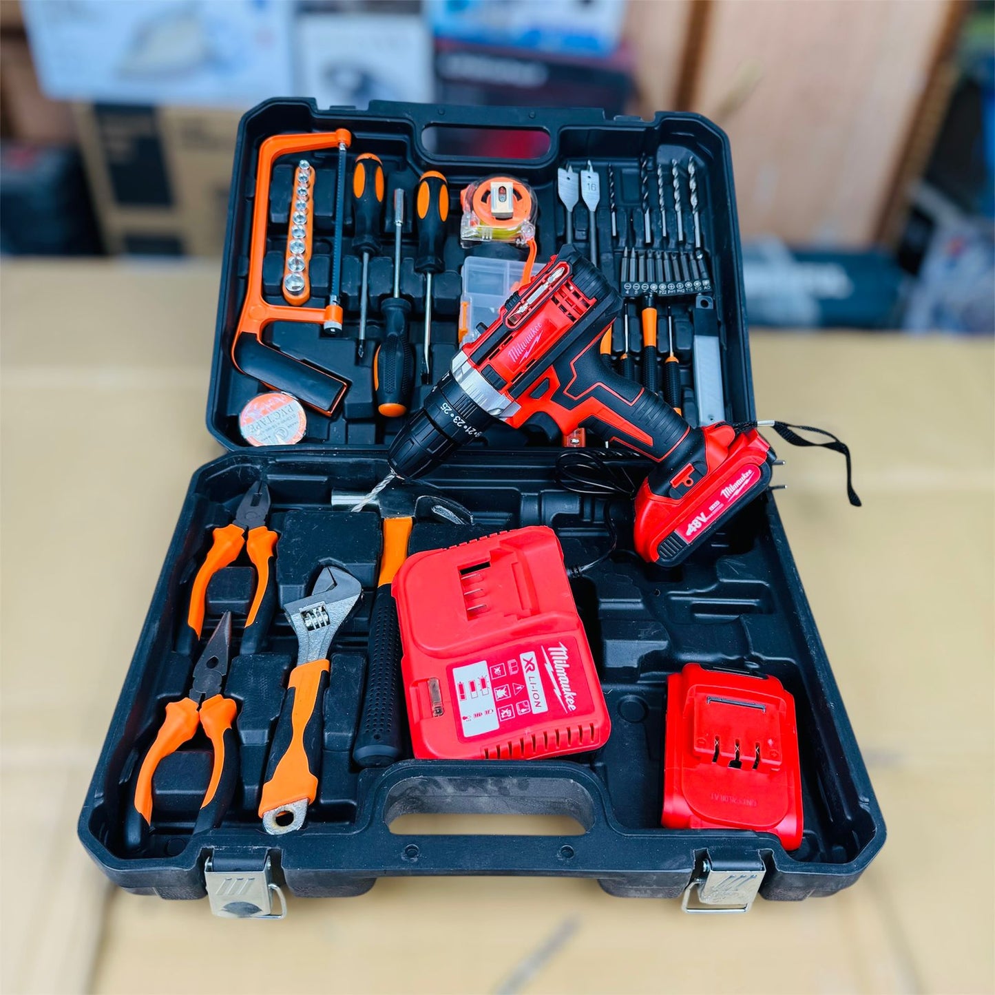 Milwaukee 117 pcs drill machine with toolkit set plastic chauk