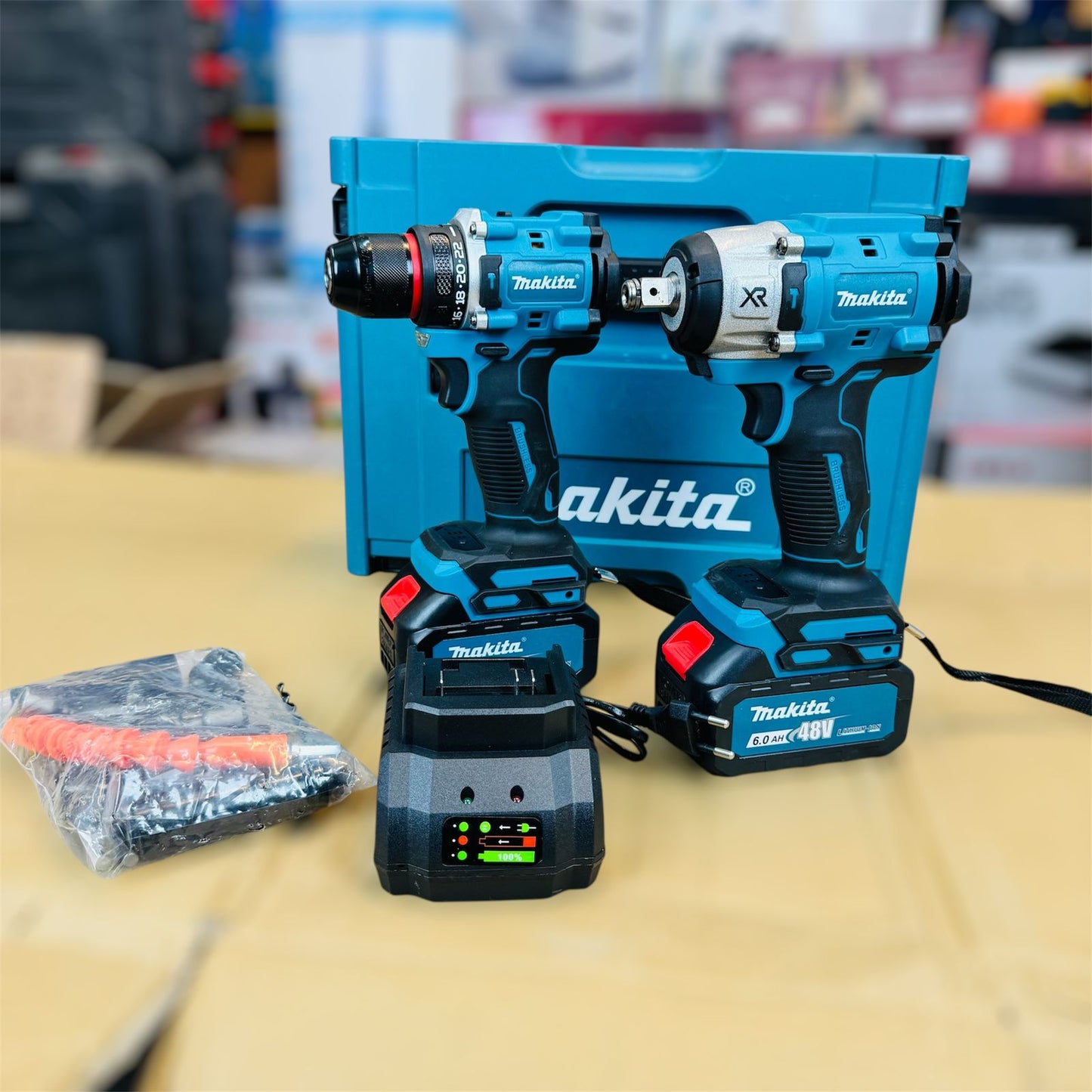 2 in 1 drill & impact with tools set (DeWalt 20V)