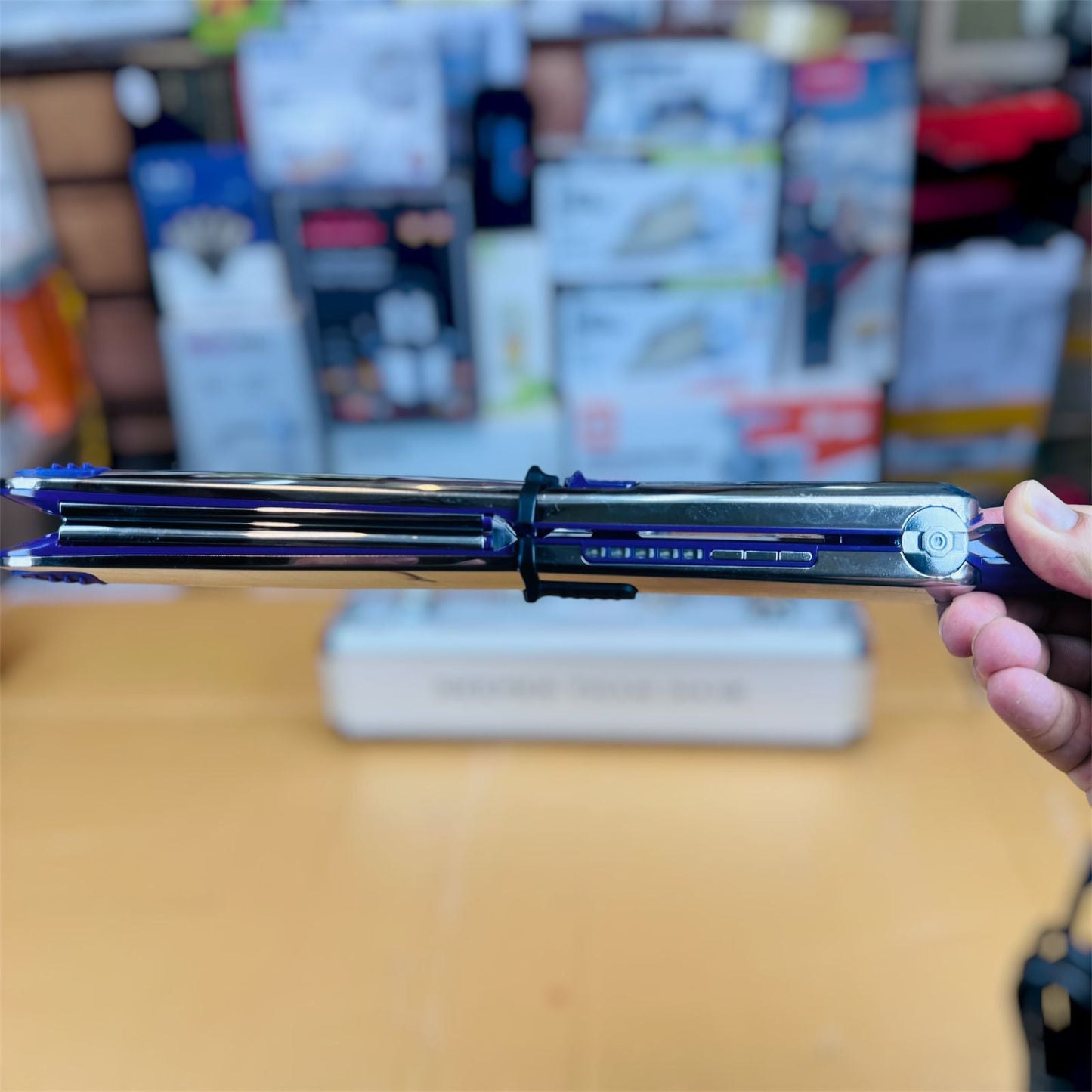 Deep than hair professional hair straightner