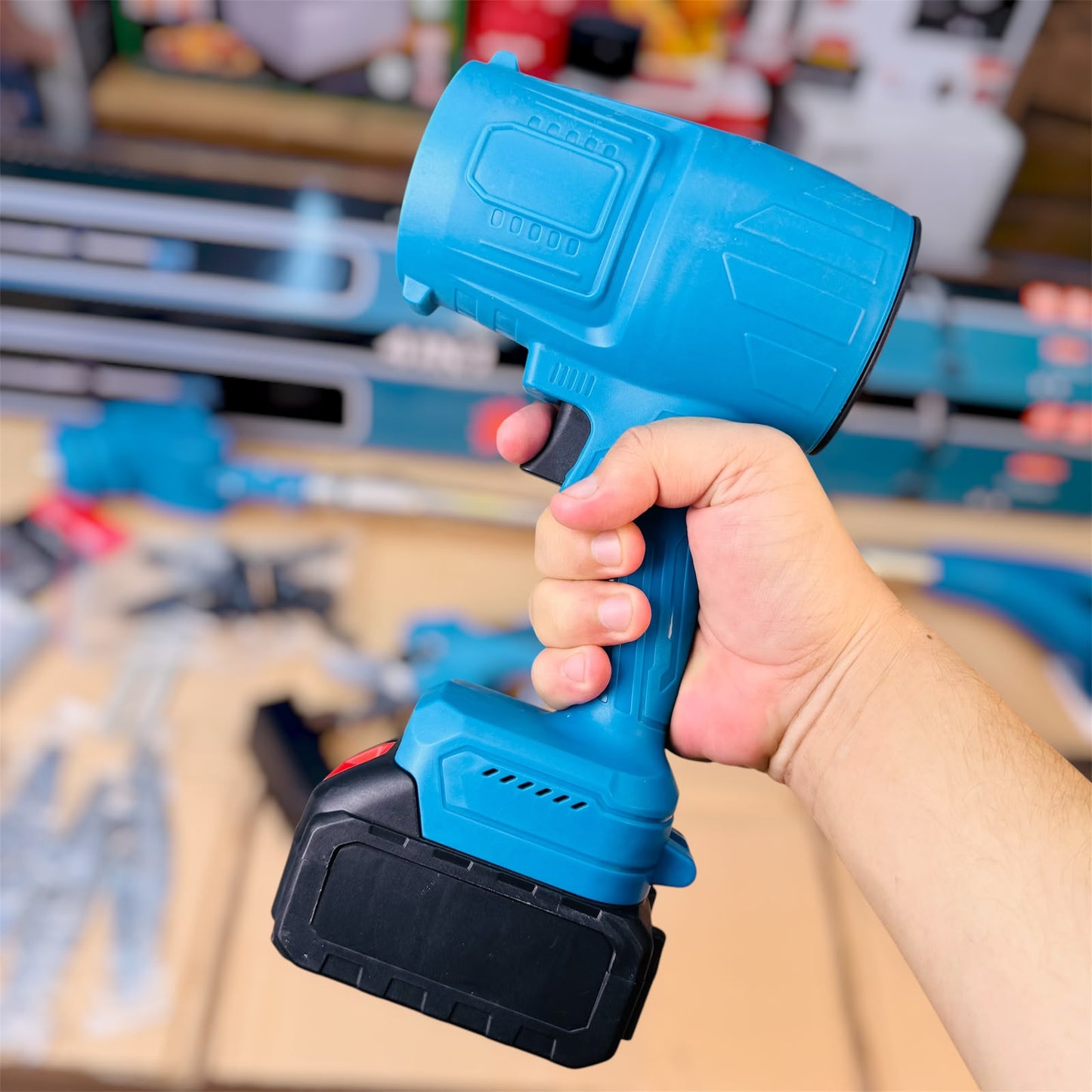Multifunctional 4in1 cordless Garden Tools